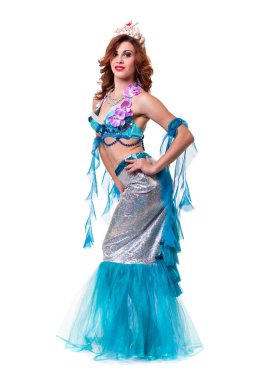 Karnaval dansçı Kadın kılığında, bir deniz kızı izole gibi beyaz giyinmiş