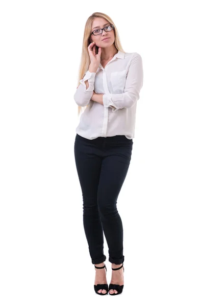 Όμορφη ξανθιά επιχειρήσεων γυναίκα να στέκεται πάνω από το λευκό φόντο με το αντίγραφο του χώρου — Φωτογραφία Αρχείου