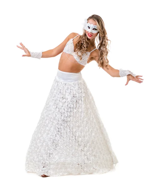 Bailarina de carnaval vestida con una máscara bailando, aislada en blanco — Foto de Stock