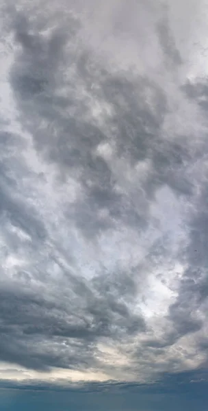 Fantastic thunderclouds, vertical panorama — Stock Photo, Image