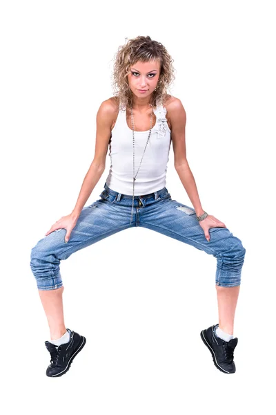 Jonge dansende vrouw geïsoleerd op een witte achtergrond — Stockfoto