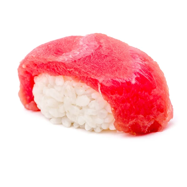 Rouleau de sushi isolé sur blanc — Photo