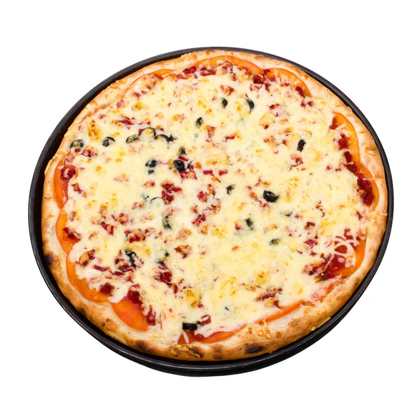 Pizza con queso y jamón aislado sobre blanco — Foto de Stock
