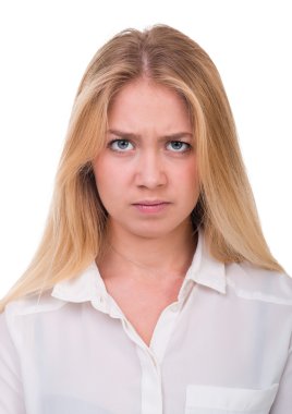 Üzgün ve depresyonda kadın üzerinde beyaz izole closeup portresi