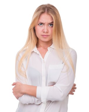 Üzgün ve depresyonda kadın üzerinde beyaz izole closeup portresi
