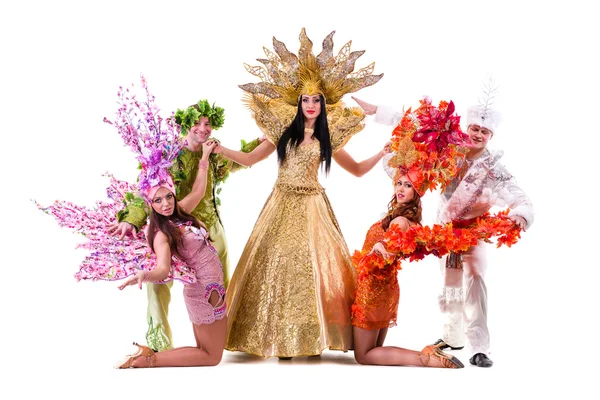 Dancer team wearing carnival costumes dancing — Stock Photo, Image