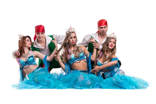 Carnival dancer team dressed as mermaids and pirates.  Isolated on white background in full length. — Stock Photo, Image