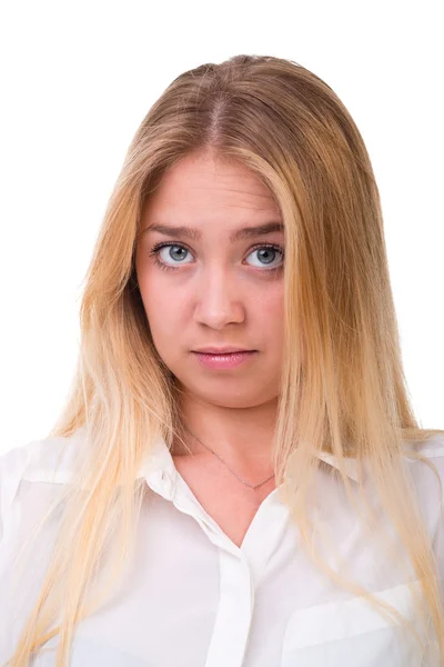 Jovem mulher parece cético — Fotografia de Stock