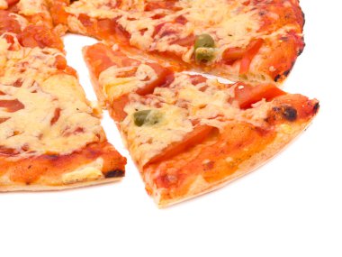 Peynir ve üzerinde beyaz izole jambon pizza