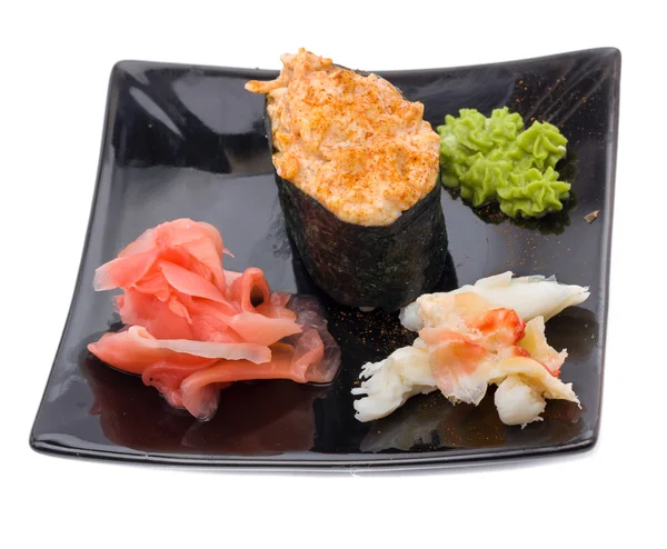 Hagyományos friss japán sushi tekercs fehér — Stock Fotó