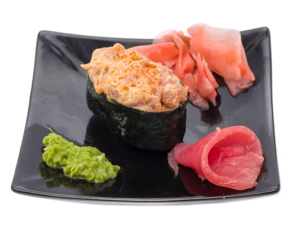 Hagyományos friss japán sushi tekercs fehér — Stock Fotó