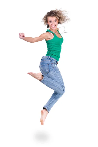 Jovem dançarina mulher pulando contra fundo branco — Fotografia de Stock