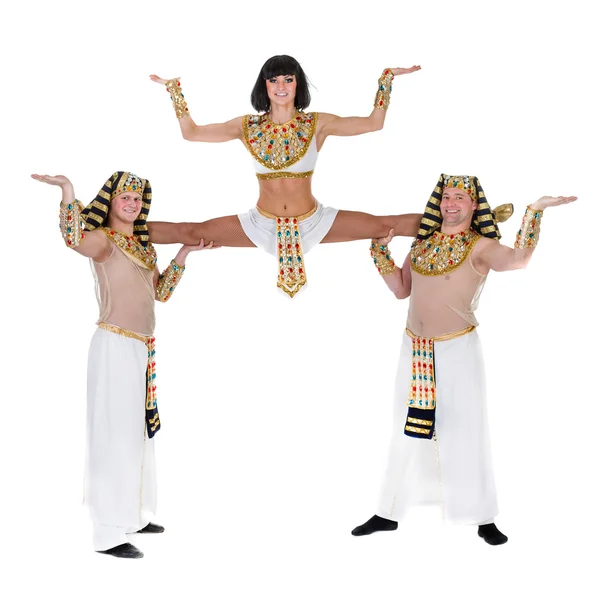 Dancers dressed in Egyptian costumes posing — Stock Photo, Image