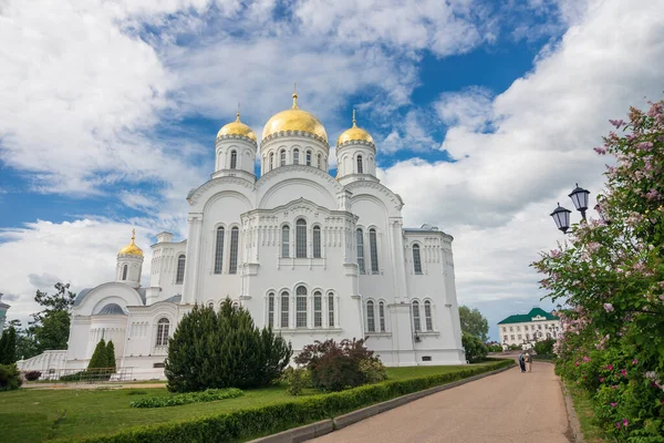 Preobrazhensky Cathedral of the Diveyevsky Monastery, Nizhny Novgorod region, Russia. — Stock Photo, Image