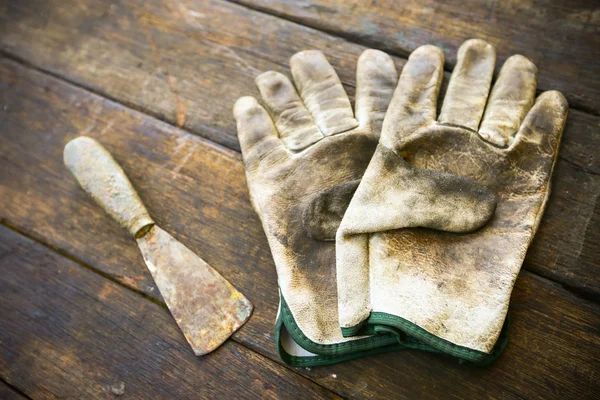 Set di utensili manuali o set di strumenti di lavoro sfondo, Strumenti nel lavoro industriale per il lavoro generale o duro lavoro . — Foto Stock