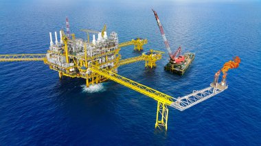 Üretim petrol ve gaz, petrol ve gaz endüstrisi ve sıkı çalışma, manuel ve otomatik işlevi, petrol ve teçhizat sanayi ve işletme tarafından üretim platformu ve işlem süreci için offshore inşaat platformu