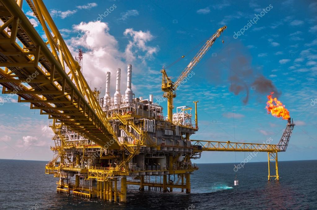 Oil and gas platform in the gulf or the sea, Offshore oil and rig