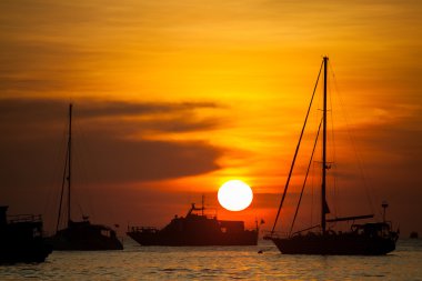 Havadan görünümü, güzel beach, Koh Lipe Satun, Tayland, Thailand, temiz su ve mavi gökyüzü mavi gökyüzünde karşı. Lipe Island, Tayland.