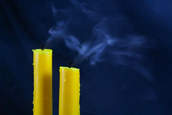 Candelight close up sobre preto, Dia das Bruxas fundo . — Fotografia de Stock