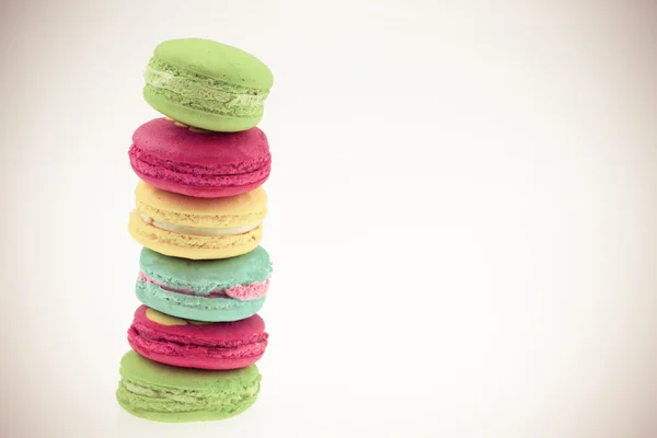 Colorful macarons set on table, traditional french colorful macarons ,Sweet macarons. — Stock Photo, Image