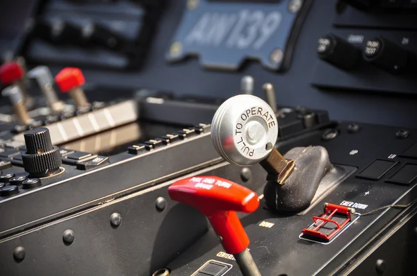 The pilots control panel inside a passenger airplane, Control panel of airplane. — Stock Photo, Image
