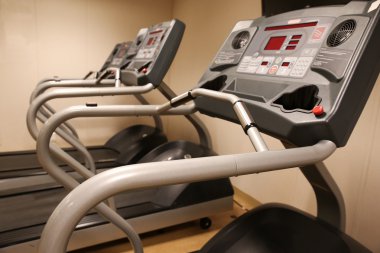 Spor salonu ekipman spor kulübü, Spor Kulübü spor salonu, sağlık ve dinlenme salonu ile Oda