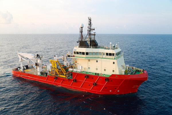 Supply boat operation shipping any cargo or basket to offshore. Support transfer any cargo to offshore oil and gas industry, Supply cargo or transfer passenger for work.