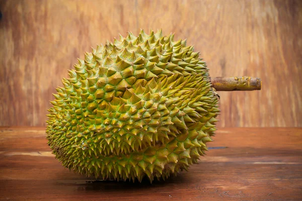 Durian fruit isolated on white background, Fresh fruit from orchard, King of fruit from Thailand, Many people like this fruit but some people din't like because so smell. — Stok fotoğraf