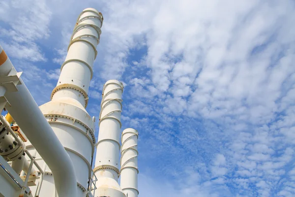 Cooling tower of oil and gas plant, hot gas from the process was cooling as the process, The line as same as the exhaust of turbine system, Exhaust of power plant — Stock Photo, Image