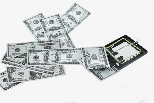 Trap with dollar bills isolated over white background, Risk in business, Businessman taking money from a mousetrap — Stock Photo, Image