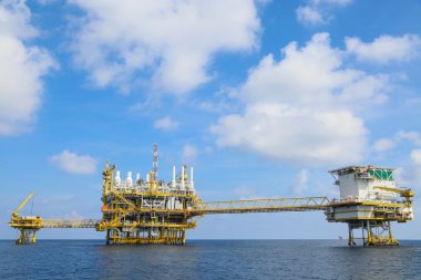 Üretim petrol ve gaz, petrol ve gaz endüstrisi ve sert iş için offshore inşaat platform, üretim platformu ve işlemi manuel ve otomatik işlev tarafından işlem.