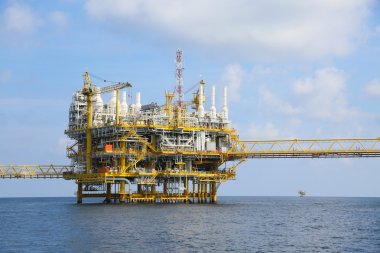 Üretim petrol ve gaz, petrol ve gaz endüstrisi ve sert iş için offshore inşaat platform, üretim platformu ve işlemi manuel ve otomatik işlev tarafından işlem.