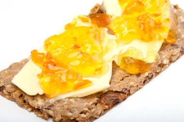 Cips için reçel ve tereyağlı yakın çekim.