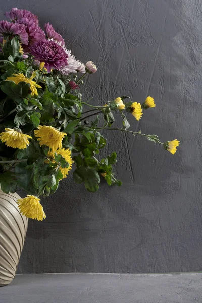 Bouquet Chrysanthèmes Coréens Blanc Jaune Violet Rose Dans Vase Variété — Photo