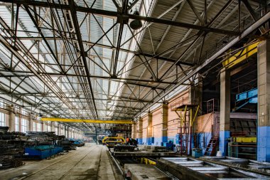 Kiev, Ukrayna - 27 Ocak 2016: Eski fabrika beton üretimi için