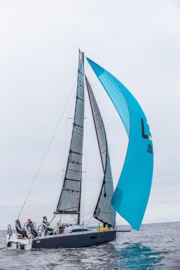 Kiev, Ukrayna - 26 Nisan 2016: Traning yat Oceantech L30 en yeni modeli