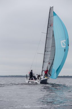 Kiev, Ukrayna - 26 Nisan 2016: Traning yat Oceantech L30 en yeni modeli