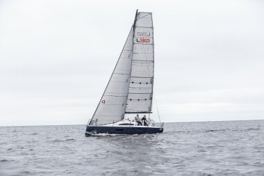 Kiev, Ukrayna - 26 Nisan 2016: Traning yat Oceantech L30 en yeni modeli