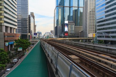 Bangkok Bts sistemi tren