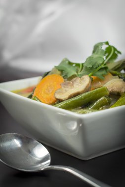 Vejetaryen yeşil Tay Curry