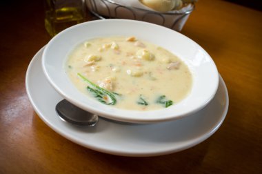 Tavuk Gnocchi çorbası