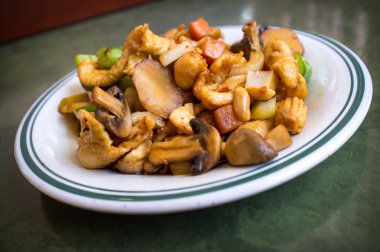 Çin Kung Pao tavuğu
