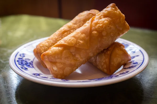 Rouleaux d'oeufs frits chinois — Photo