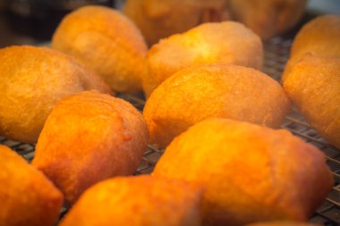 Derin kızarmış Zeppole