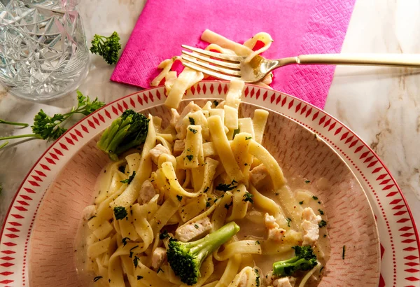 Italian Fettuccine Alfredo Grilled Chicken Broccoli — Stock Photo, Image