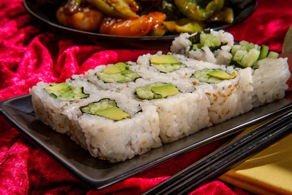 Chinese Cuisine Szechuan Shrimp Vegetables Cucumber Avocado Sushi Roll — Stock Photo, Image