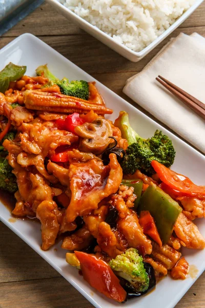 Chinese Chicken Garlic Sauce Sauteed Mixed Vegetables Side White Rice — Stock Photo, Image