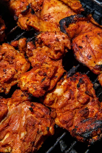 Chicken Thighs Seasoned Memphis Rub Grilling Bbq — Φωτογραφία Αρχείου