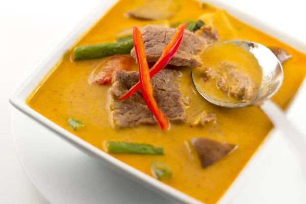 Thai rotes Curry mit Rindfleisch — Stockfoto