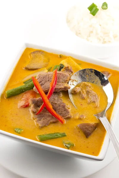 Thai rotes Curry mit Rindfleisch — Stockfoto